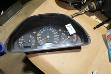 Compteur Mercedes 240