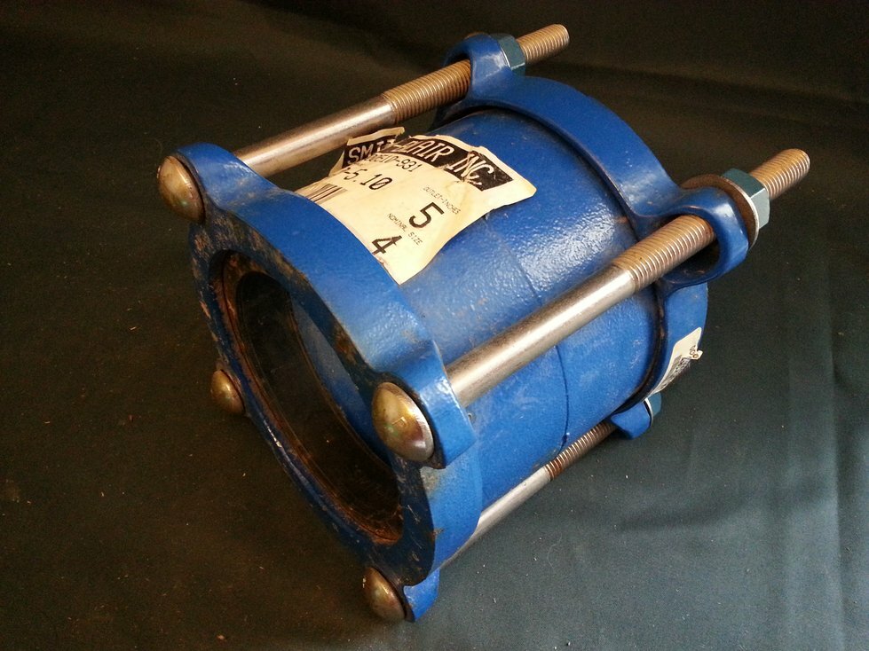 4" Dresser Type Pipe Coupling SmithBlair eBay