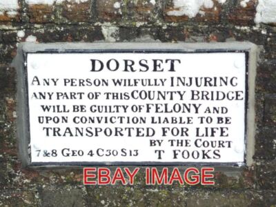 FOTO DORSET BRÜCKE BEACHTEN SIE, DASS DIES EIN ZIEMLICH HÄUFIGES MERKMAL BEI VIELEN ÄLTEREN IST