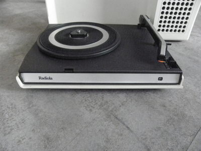 Tourne-disque Vintage Radiola 423 – Années 70, Valise Space Age, état Fonctionnel