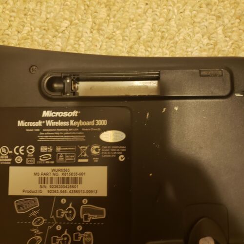 Microsoft wireless desktop combo 3000- keyboard, mouse, receiver - USB - Picture 8 of 10