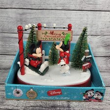 Disney Christmas Mickey & Minnie Mouse Animated Lighted Ice Skating Musical