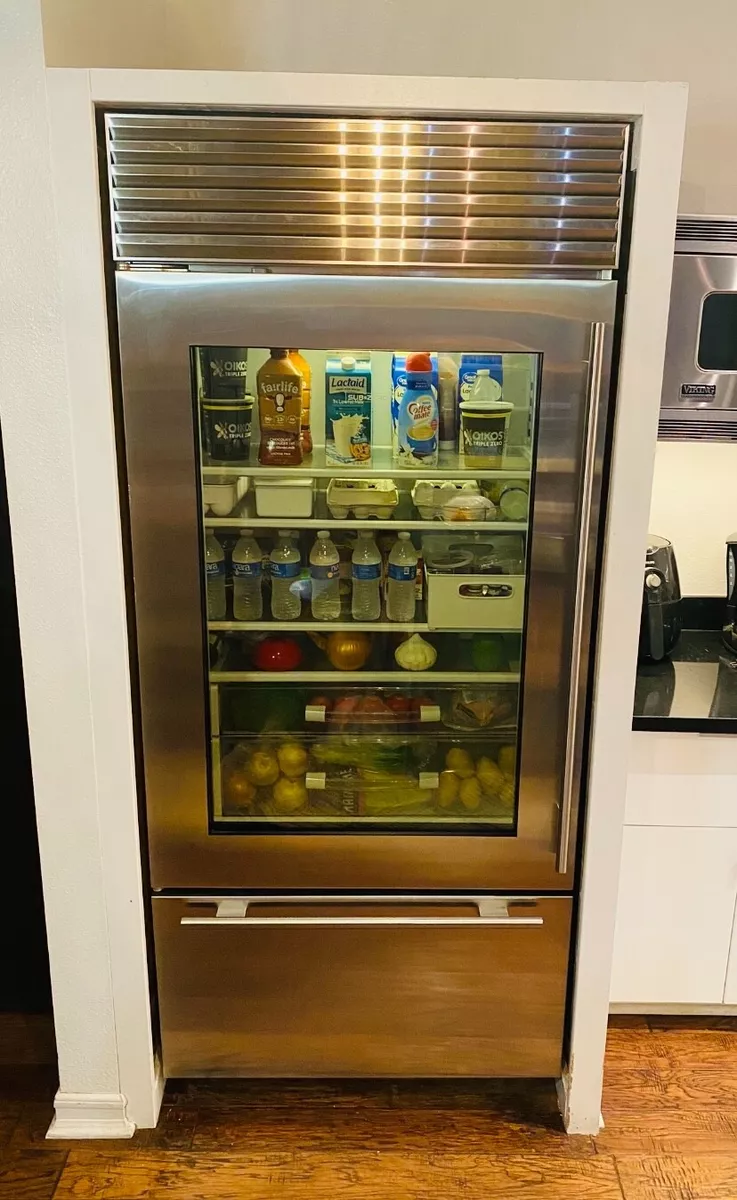 Subzero Refrigerator BI36ug s th Stainless Steel Ice Maker