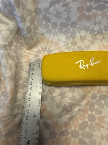 Ray-Ban Yellow Slim Hard Clamshell Sunglasses Case Red Interior Child/Junior - Picture 9 of 13
