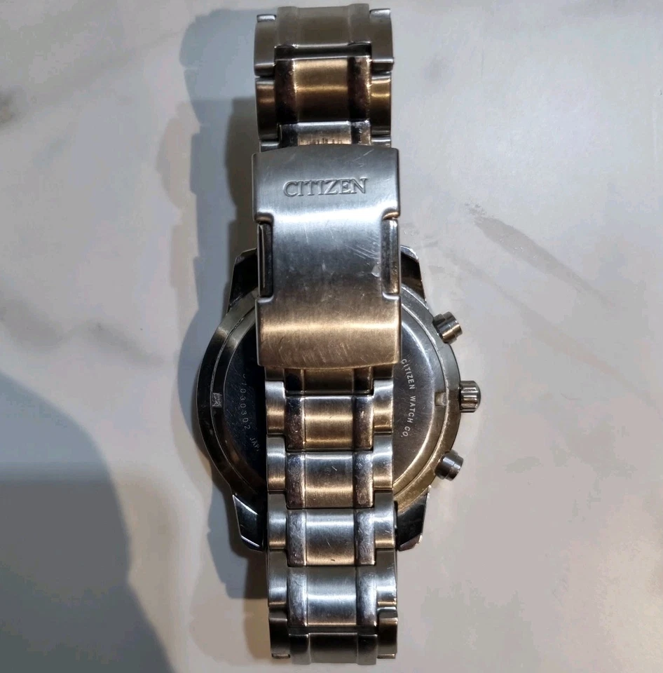 Citizen Men’s Eco-Drive Alarm Perpetual Calendar Stainless Steel NOT WORKING - Image 3 of 4