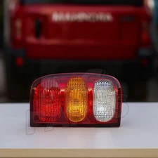 MAHINDRA SCORPIO 2.2L 2.6L - RH SIDE REAR COMBINATION LIGHT - 1703AA0030N - FOR