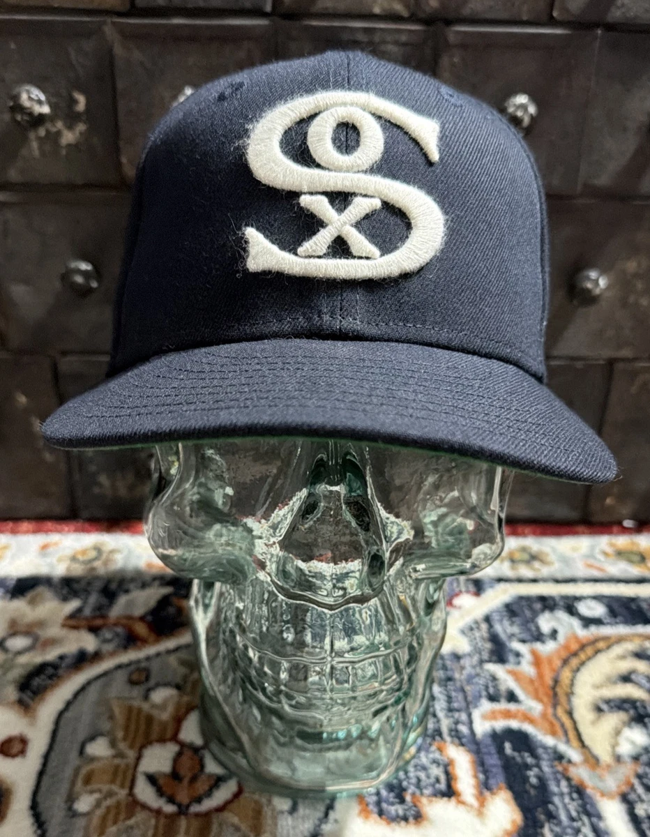New Era Chicago White Sox 7 1/8 Size MLB Fan Apparel & Souvenirs