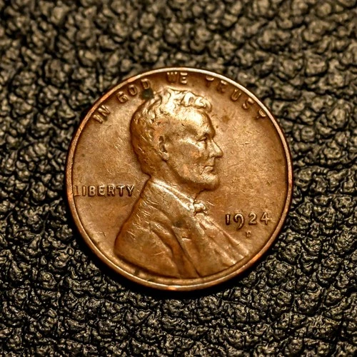 (ITM-7535) 1924-D Lincoln Cent ~ Very Fine+ (VF+) Cndtn ~ COMBINED SHIPPING!