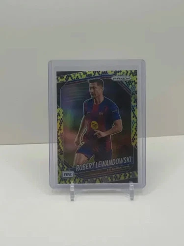2025-26 Panini Prizm FIFA Robert Lewandowski King Snake Prizm SSP