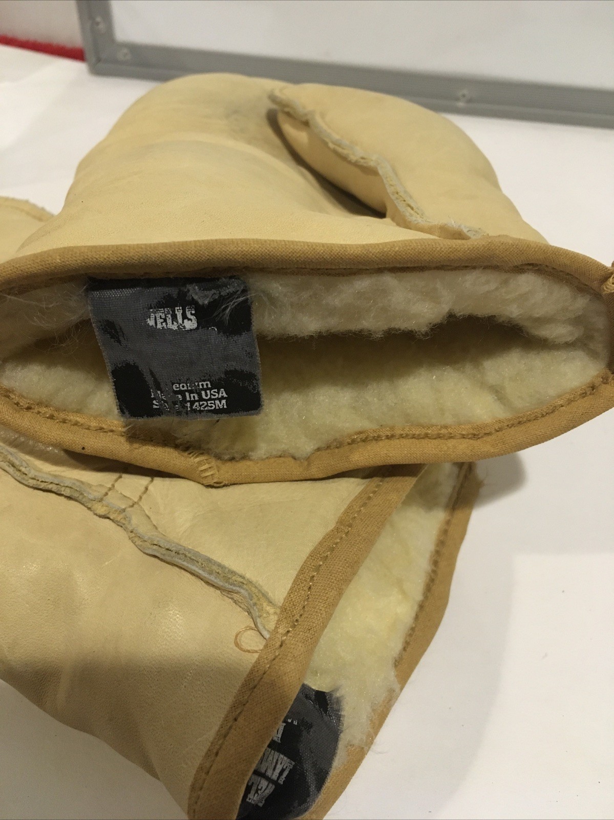 Wells Lamont 1425M Lined Pigskin Leather Chopper Mittens Size Medium Vintage USA