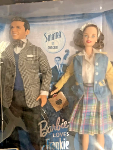 Mattel 22953 Loves Frank Sinatra Collectors Set - Sandal/Yellow