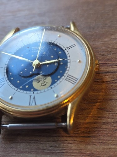 VINTAGE TIMEX M CELL MONDPHASE ZIFFERBLATT QUARZ HERREN UHR - Bild 8 von 12