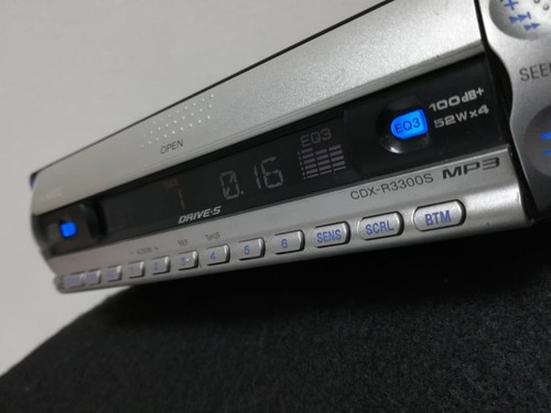 Sony CDX-R3300S with power harness set Silver Tested working Car Audio USED