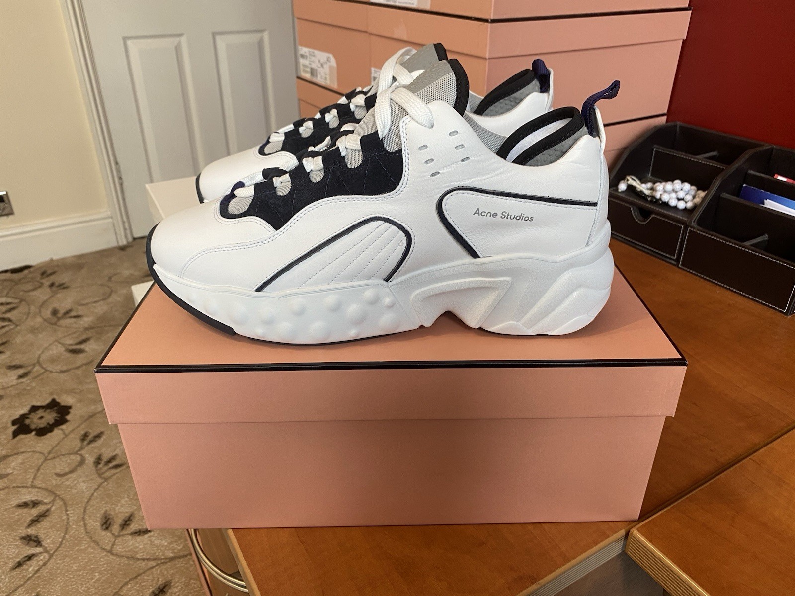 Acne Studios Rockaway Leather Sneaker White Size UK9 EU43 Brand New Price £520 image 3