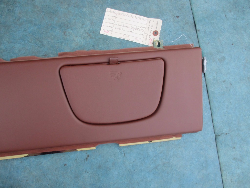  Bentley Flying Spur rear shelf panel brown 
