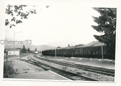 Vintage 1975 Photo - Chorges Station 05 Lanes and Freight Train
