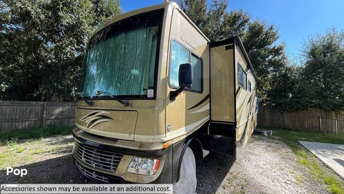 2011 Fleetwood 33U for sale! - Picture 7 of 12