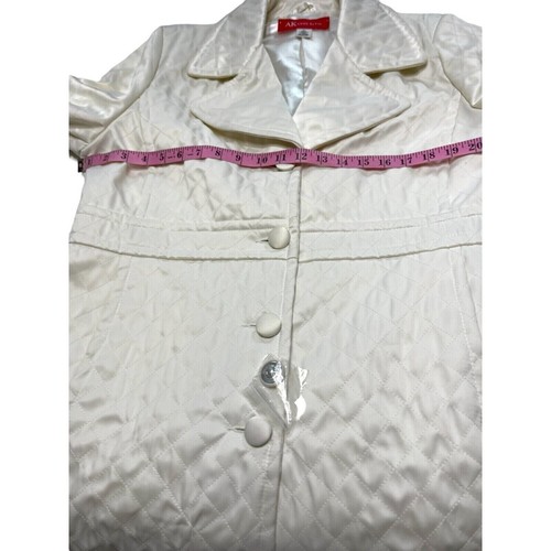 AKanne Klein. Women long crem suit jacket size XL - Picture 12 of 13