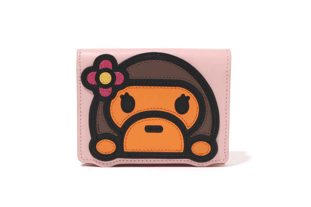 BAPE 財布 A Bathing Ape Cowhide Tri-Fold Wallet 2025 SS Model BABY