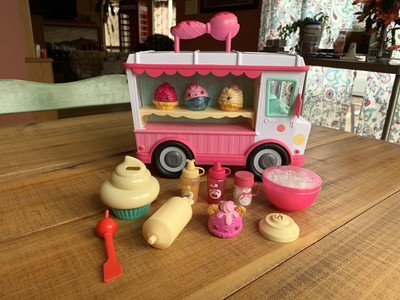 num noms glitter lip gloss truck playset