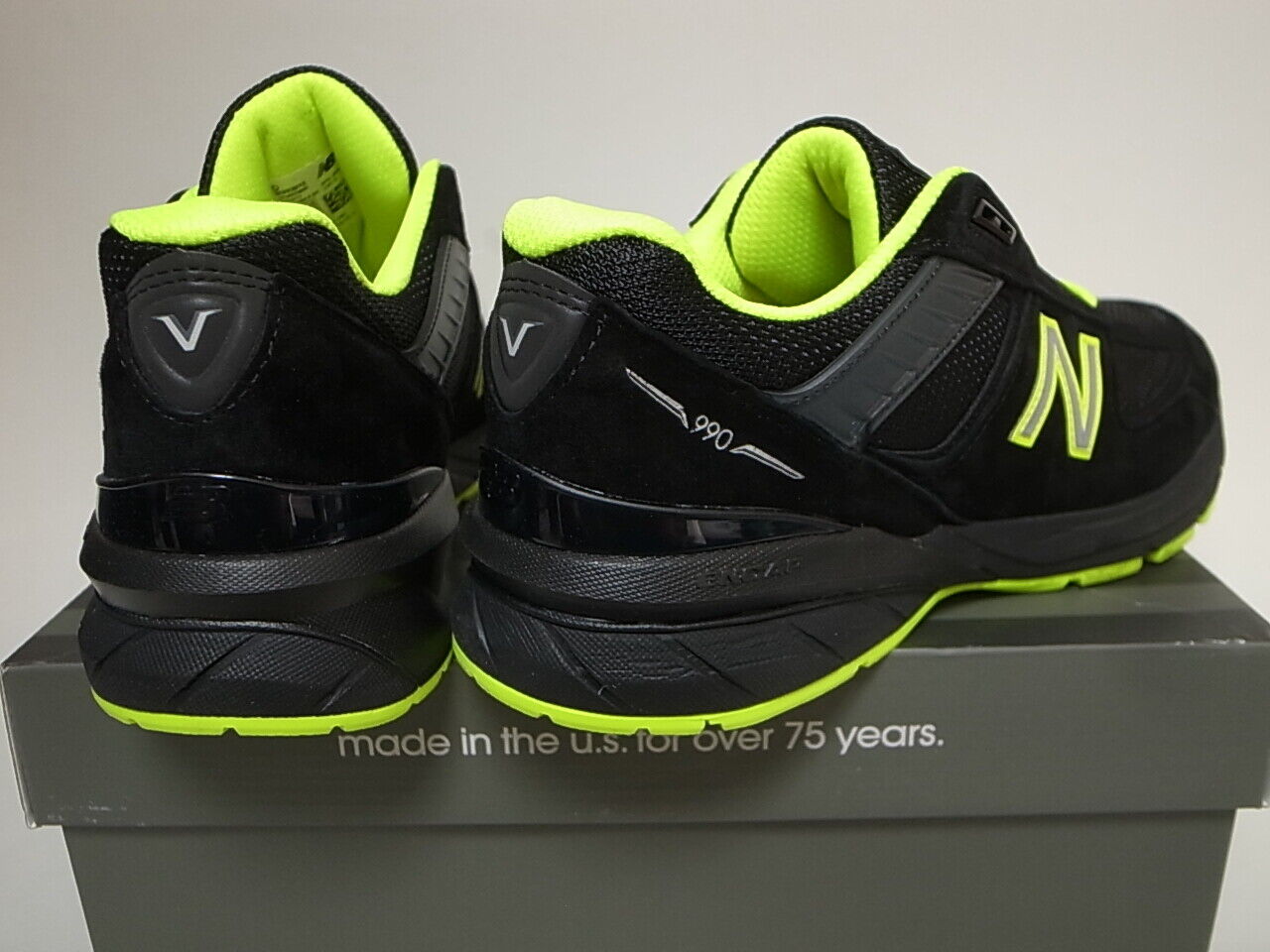 NEW BALANCE M990BY5 990v5 BLACK HI LITE YELLOW MADE IN USA US8.5 / UK8