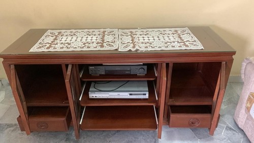 TV Console Cabinet - Solid wood and very practical, uniquely designed & retro - Picture 3 of 5