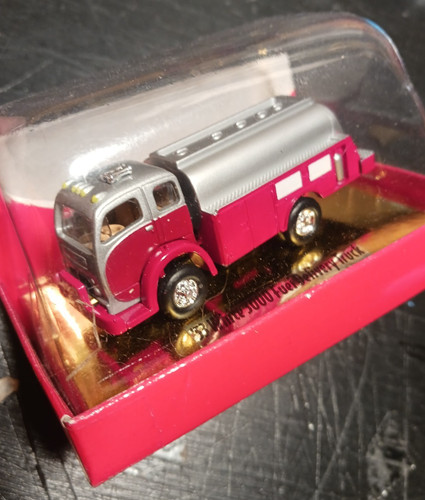 Camión de entrega de combustible CMW Mini Metals 19593 blanco 3000 rojo | Zustand: Used