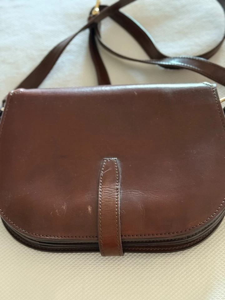 Bolso Saddlers Union hecho a mano castaño con correa Foto 3 de 4