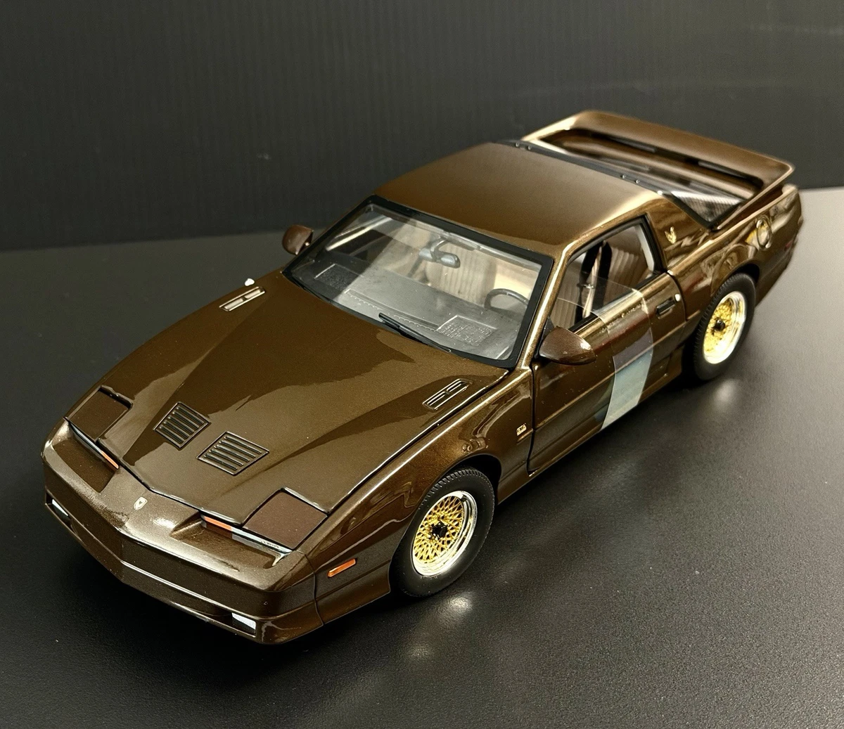 Greenlight Diecast & Toy Pontiac 1:18 for sale - eBay