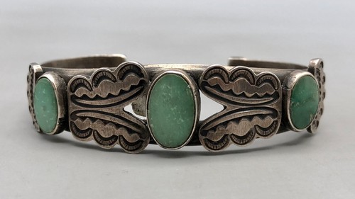 Circa 1910s-1920s 3 Stone Turquoise Bracelet - 第 1/8 張圖片