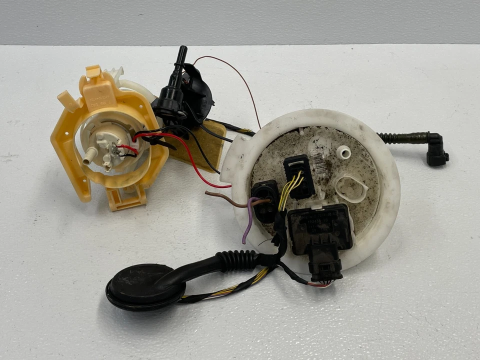 Conjunto de bomba de combustible tanque de gasolina 13 14 15 BMW Alpina B7 F01 F02 1457 OEM Foto 2 de 4