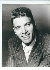 Authentic BURT LANCASTER Autograph on Beautiful Black and White Photo