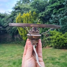 Original viktorianische Kosmos Brenner Vesta Öllampe Brenner 7,4 Zoll Schirmträger