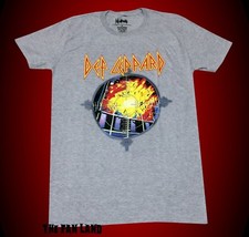 New Def Leppard 1983 Close Up Pyromania Men's Vintage T-Shirt
