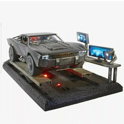 Mattel R/C The Batman Ultimate Batmobile 1:10 - Picture 7 of 10