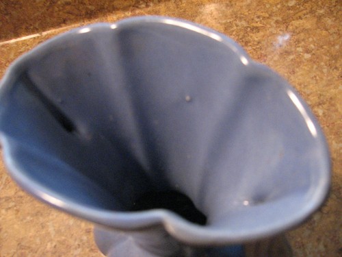 Vintage Niloak Blue Pottery Flower Vase Handles Wings - Picture 8 of 11