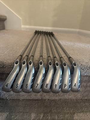 Callaway RAZR X 4-AW Iron Set Steel Uniflex Right-Handed- Pre Owned Condition