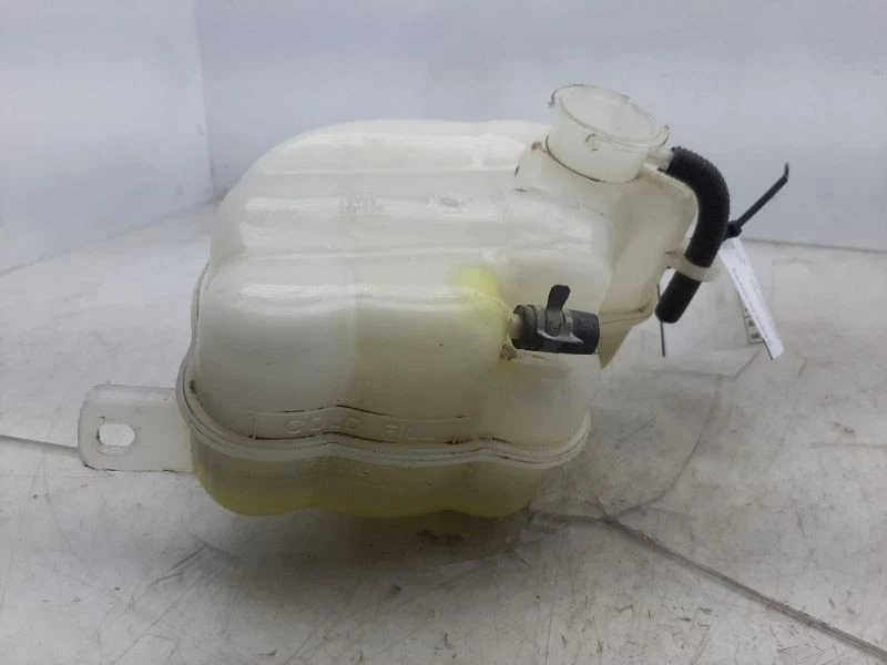 Reservatório de líquido de arrefecimento compatível com 09-19 DODGE TRAVEL 5058456AE - Imagem 3 de 4