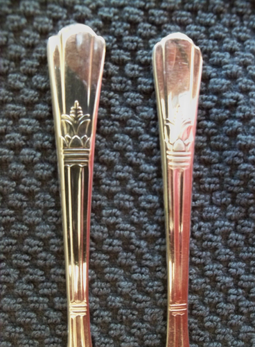 Juego de 10 CUCHILLOS DE MANTEQUILLA PLANOS PLATEADOS COURT 1939 de INTERNATIONAL SILVER - Imagen 2 de 5