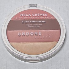 Undone Beauty 4-in-1 Color Mega Cream Palette in Neapolitan Crème 9430 New