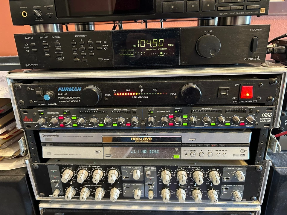 Orban 642B, Stereo 4 Band Parametric Equalizer, Black Panel, Great Sound. - Image 3 of 4