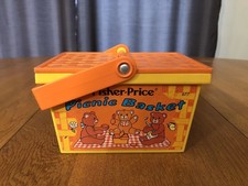 VINTAGE 1974 FISHER PRICE PICNIC BASKET 677 USA TOY 3 BEARS BUMBLEBEE CUTE