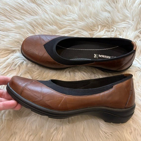 Mocasines de cuña Romika Cassie 21 de cuero marrón sin cordones para mujer talla 9/9,5 de EE. UU. Foto 3 de 4