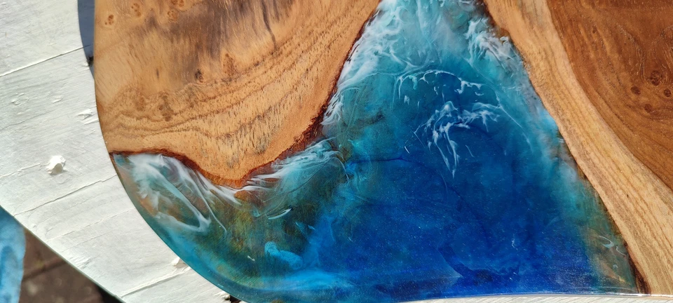 UNIKAT Handarbeit -Teakholz & Epoxid - Resin | Servier- Deko-, Schneidebrett TOP - Bild 4 von 4