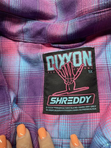 Camicia Dixxon Flanella Edizione Limitata Shreddy V6 Uomo 5XL Bottone LS Rosa Plaid EUC - Foto 3 di 8
