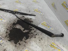 Wischerarm vorne Suzuki Liana Kombi ER  P20227246