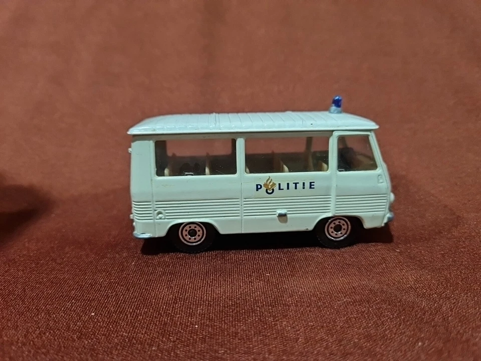 SOLIDO TONEGRAM 355 PEUGEOT J7 POLITIE PAESI BASSI SCALA 1/50. - Immagine 2 di 4