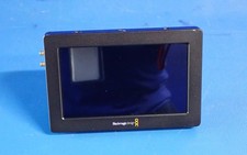 BLACKMAGIC DESIGN VIDEO ASSIST 3G 5" HDMI Video Monitor/Recorder w/2x Batteries