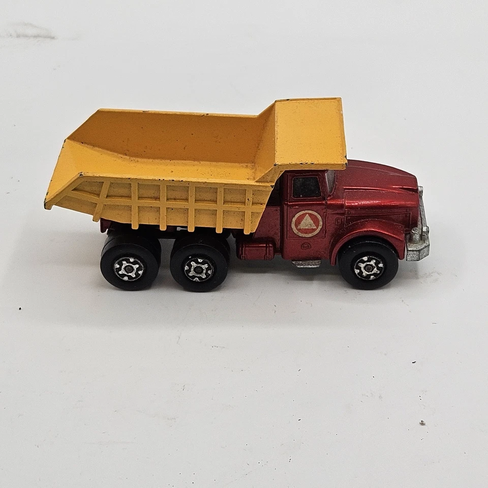 Matchbox Superkings Scammell Tipper Contractor Truck K-19 1971 United Kingdom - Image 3 of 4