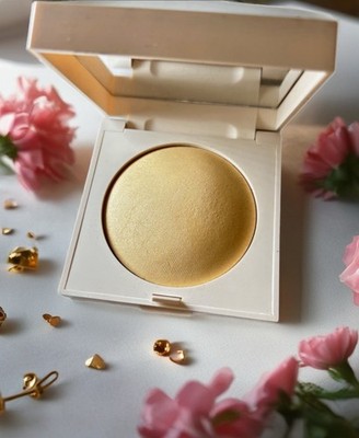 Laura Mercier Real Flawless Luminous Perfecting Pressed Powder Translucent Honey